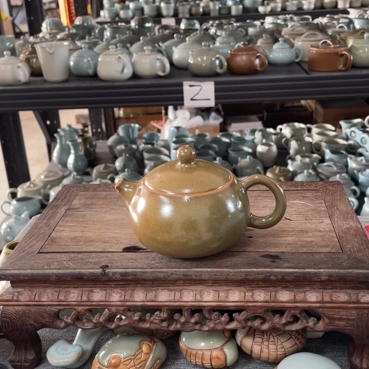 摆件青绿釉明星款西施壶