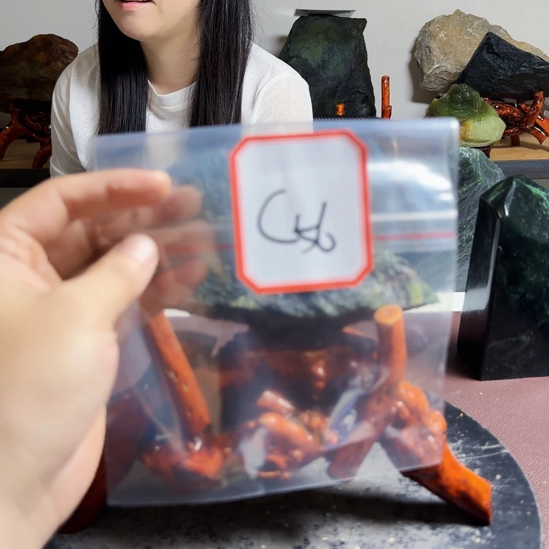 乔***子蛇纹石玉未镶嵌哈哈我