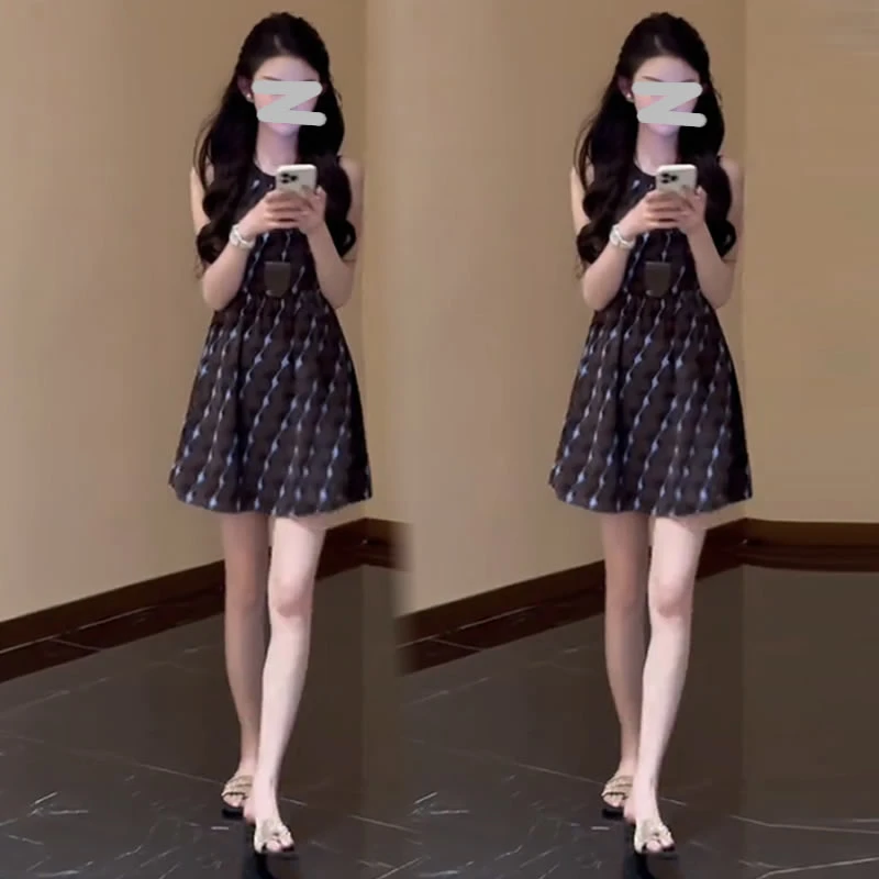 【有运费险】法式复古印花收腰A字裙女短裙2025夏季新款无袖连衣裙