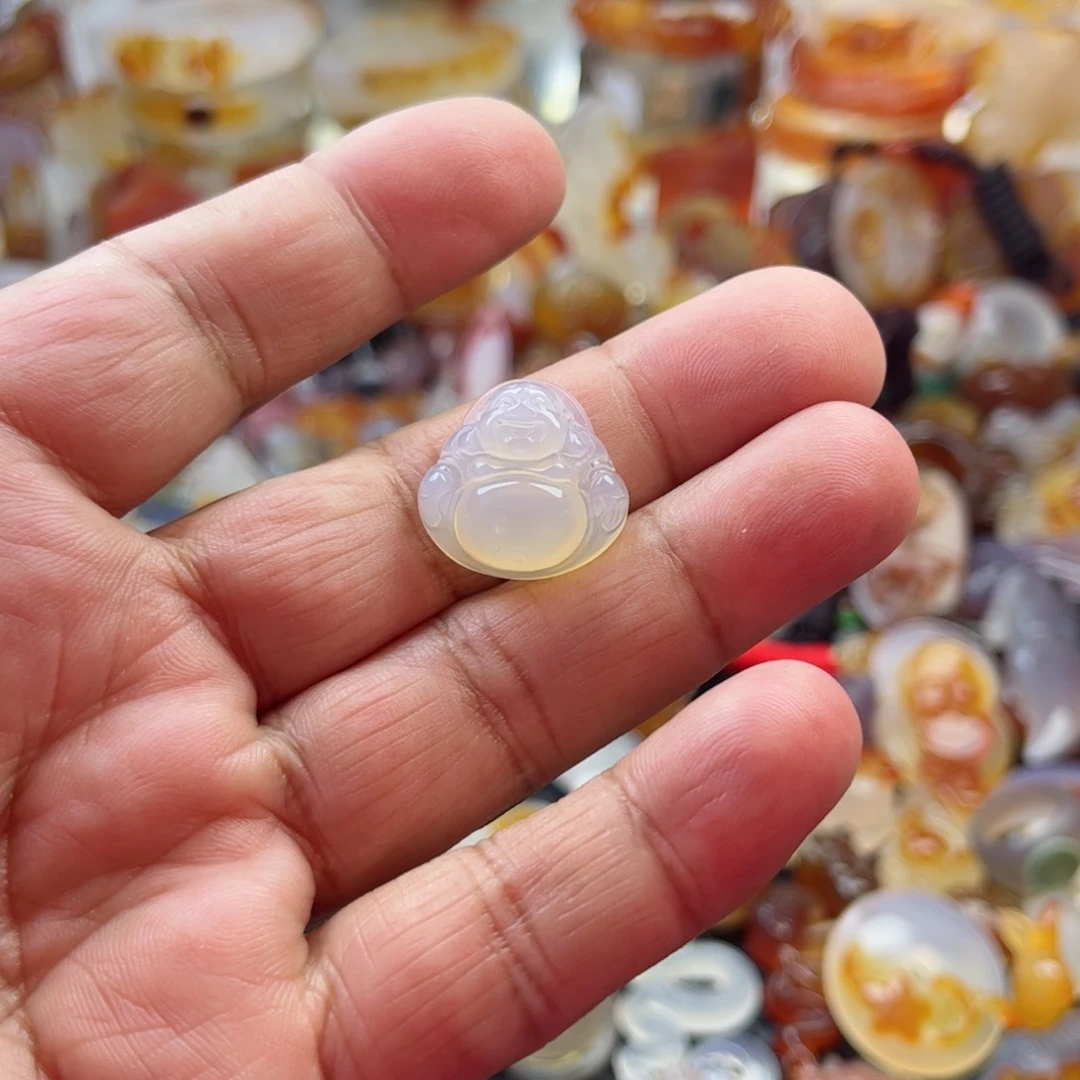 玛瑙/玉髓颈饰未镶嵌