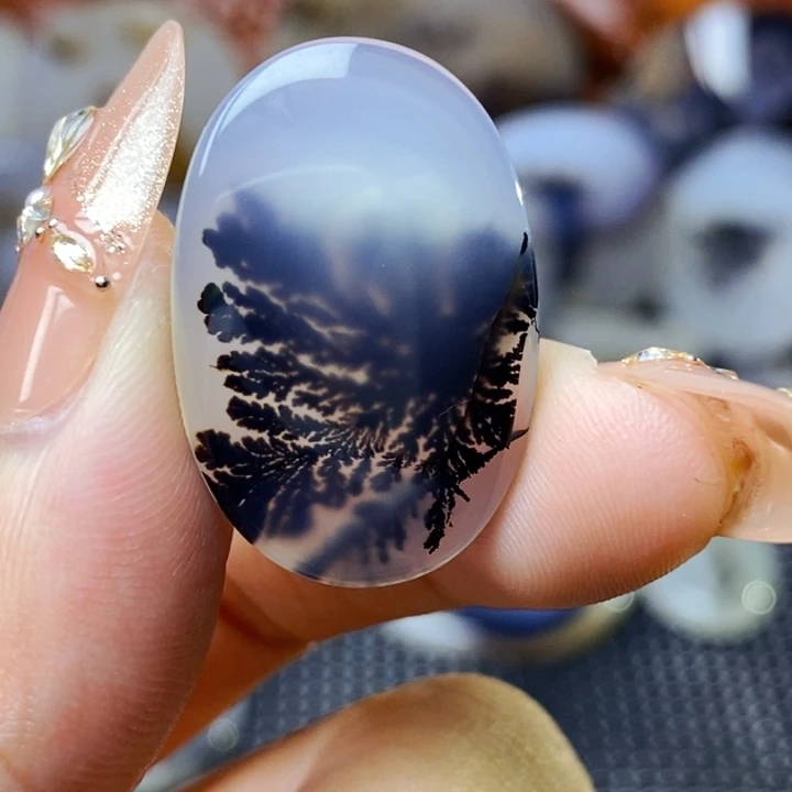 玛瑙/玉髓未镶嵌珠宝半成品