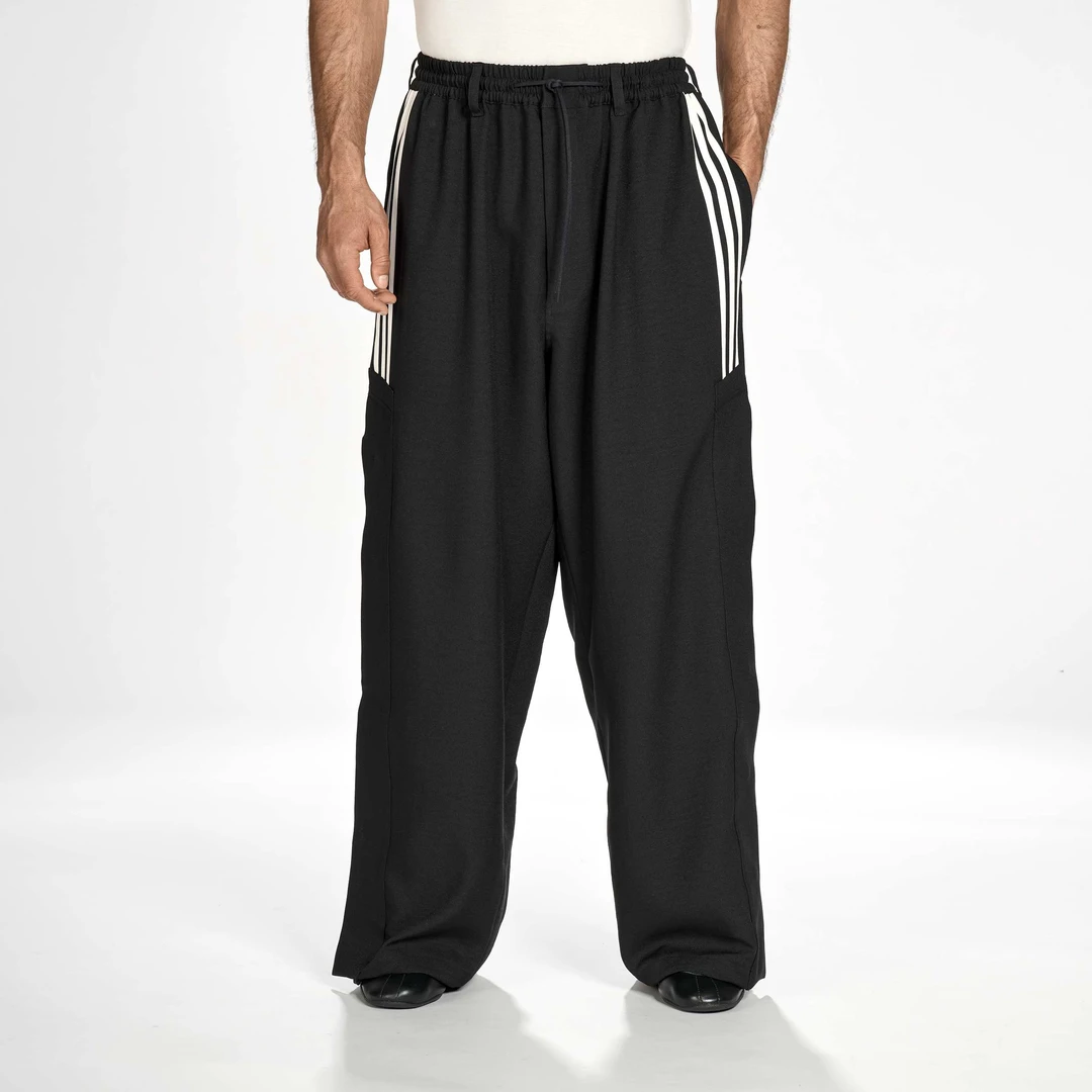 Y-3/Y-3（55-KH3046）黑色新款设计款三条纹休闲运动长裤
