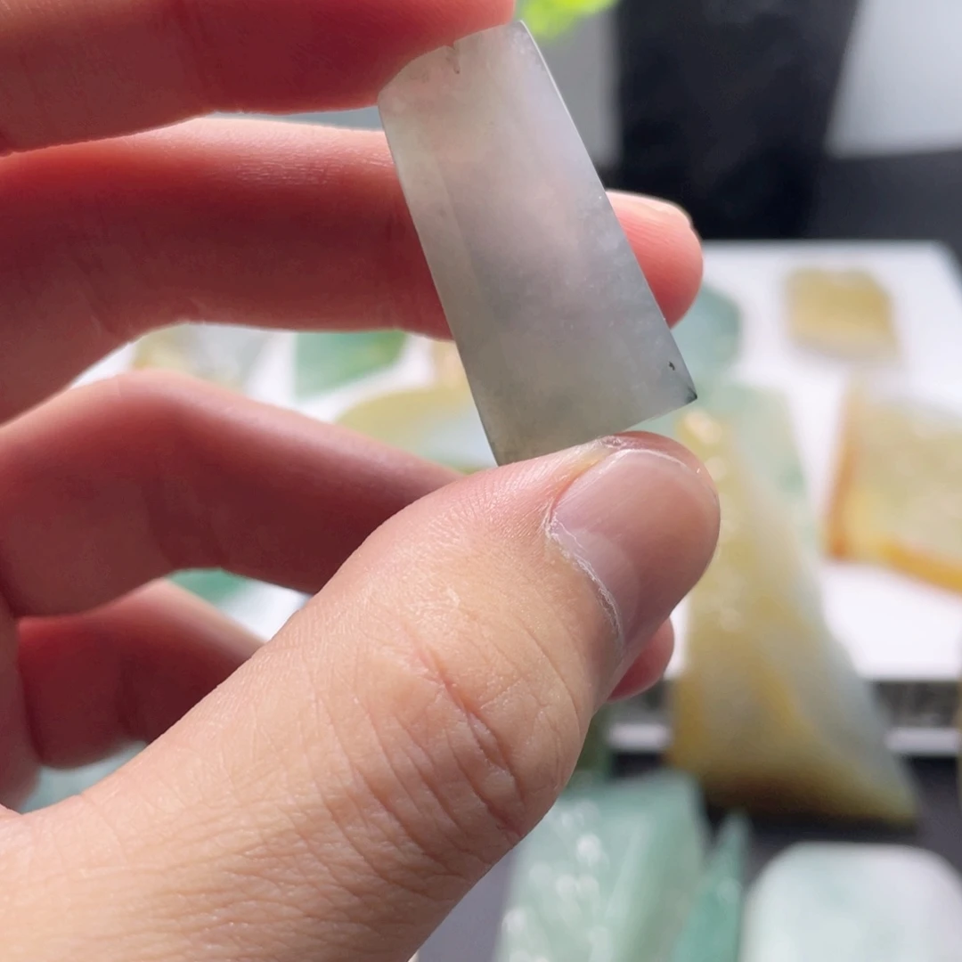 定制翡翠未镶嵌包工包料