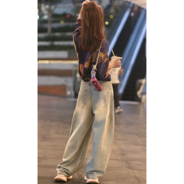 yiyiya.Guo艺艺吖【老友记】常规腰弯刀宽松显瘦直筒牛仔裤2869SS52