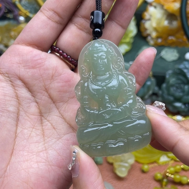 蛇纹石玉未镶嵌吊坠