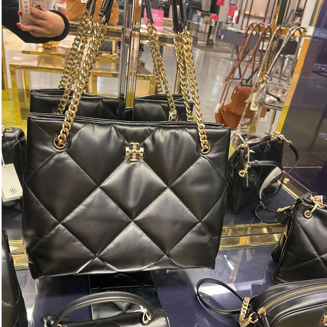 TORY BURCH/汤丽柏琦Kira Tote女包秋冬链条单肩托特包