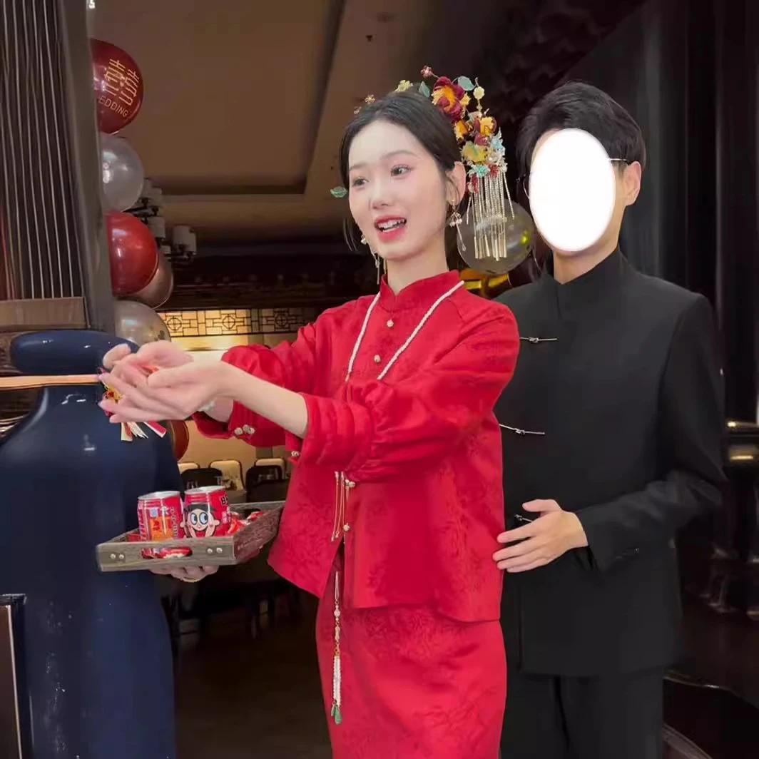 新中式国风红色旗袍敬酒服结婚订婚回门礼服嫁衣两件套秀禾服新款