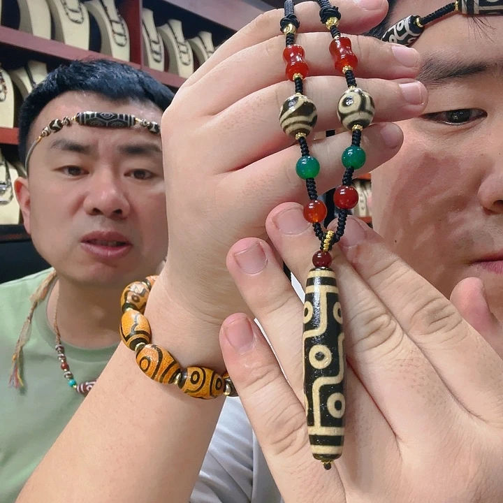 未镶嵌玛瑙/玉髓珠宝奇石