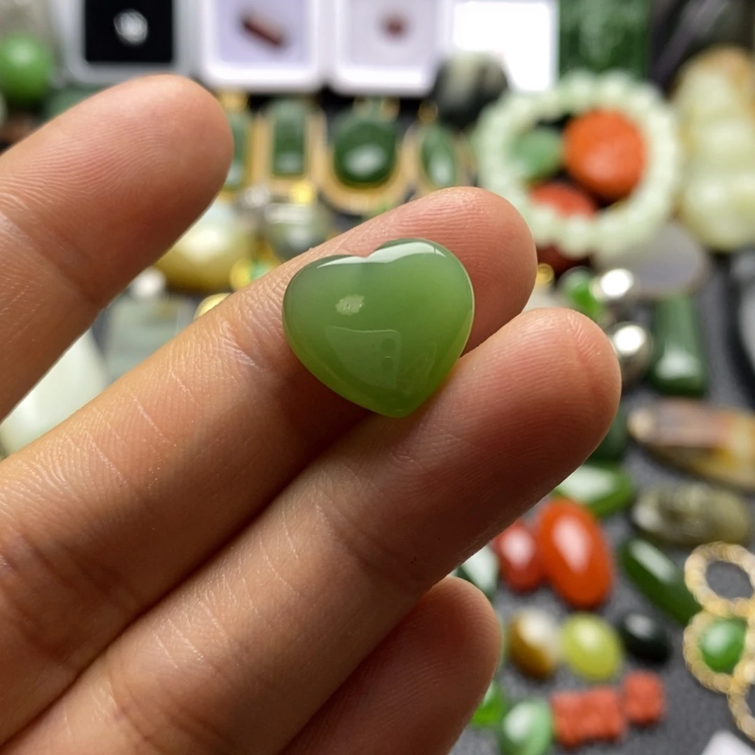 和田玉未镶嵌珠宝半成品裸面