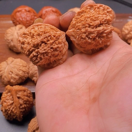 文玩核桃吊坠满天星天使之翼全品41