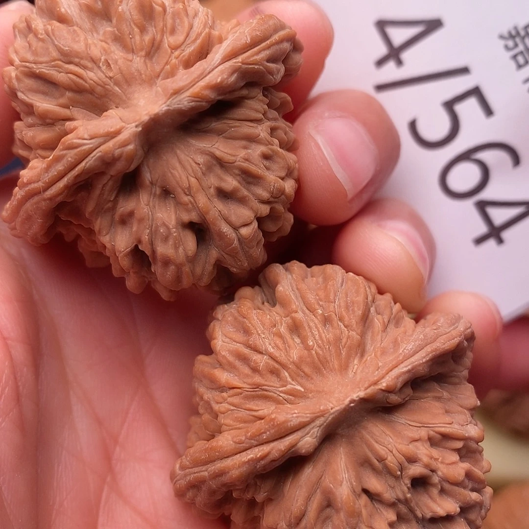 O***L文玩核桃把件41汉高楼