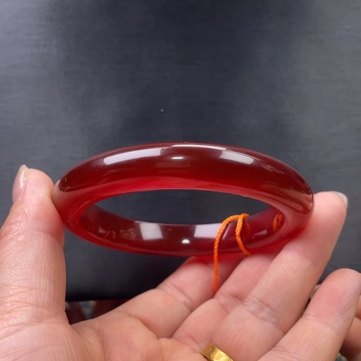 玛瑙/玉髓未镶嵌手镯60.7