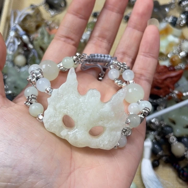 蛇纹石玉合金颈饰