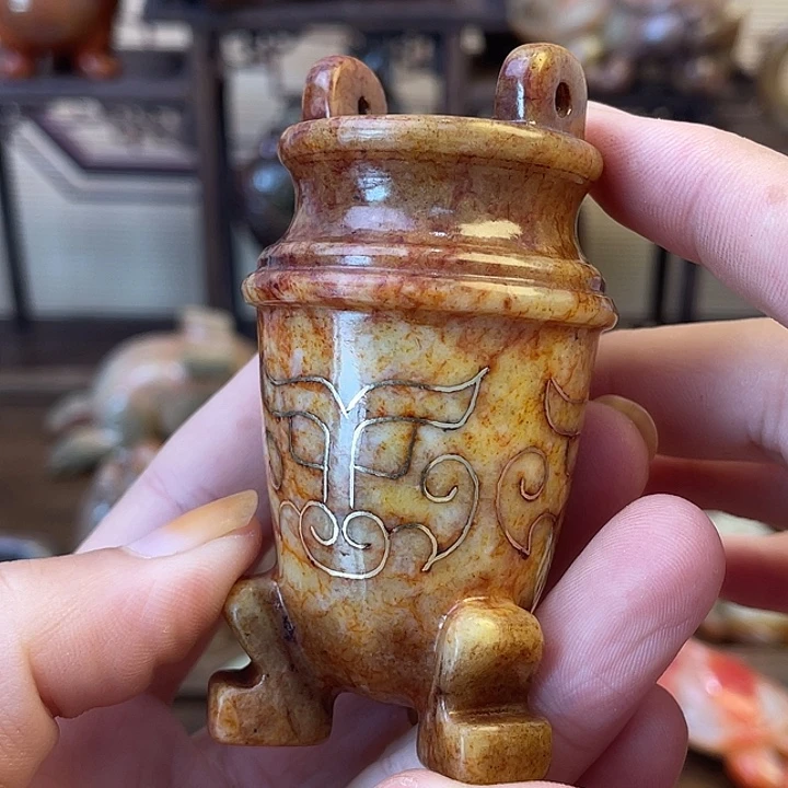 未镶嵌和田玉（糖玉）挂件