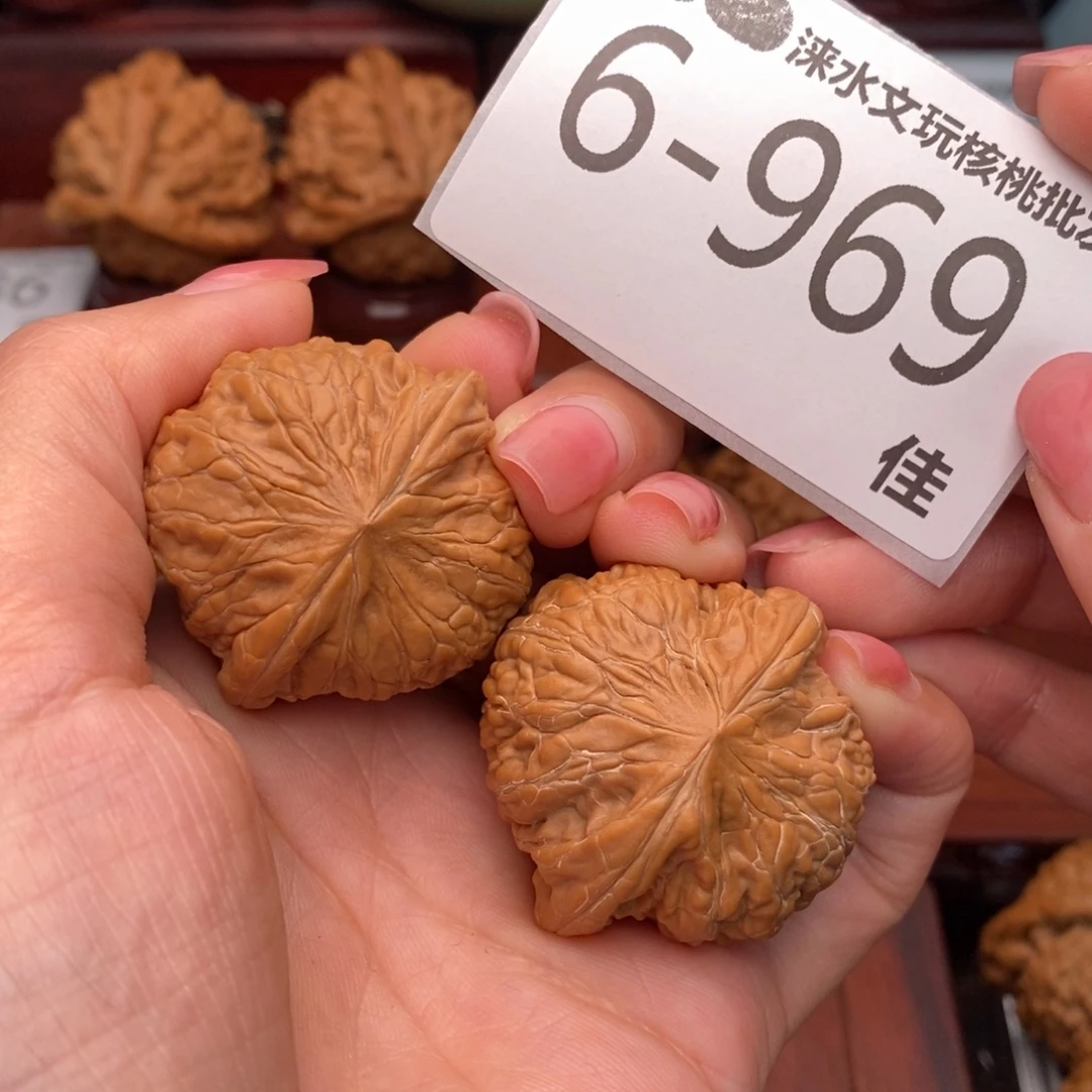 文玩核桃把件38铁锤妹妹