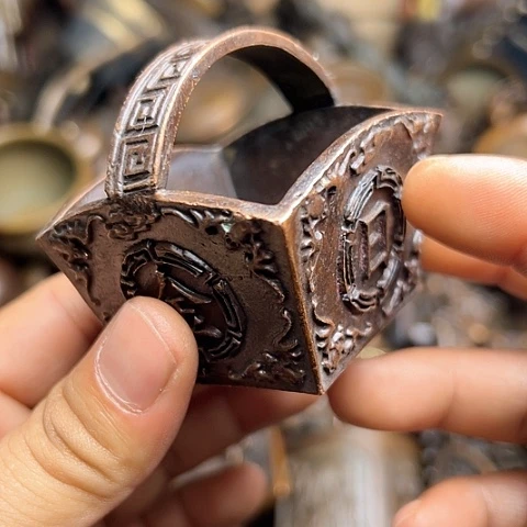 铜制工艺把玩摆件