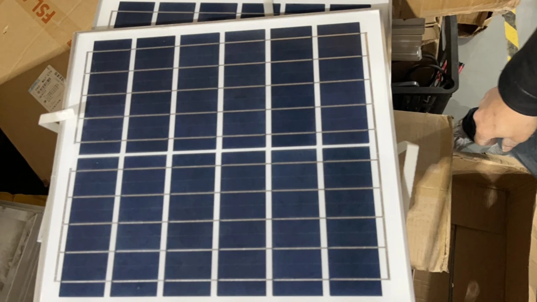 424-太阳能板1个