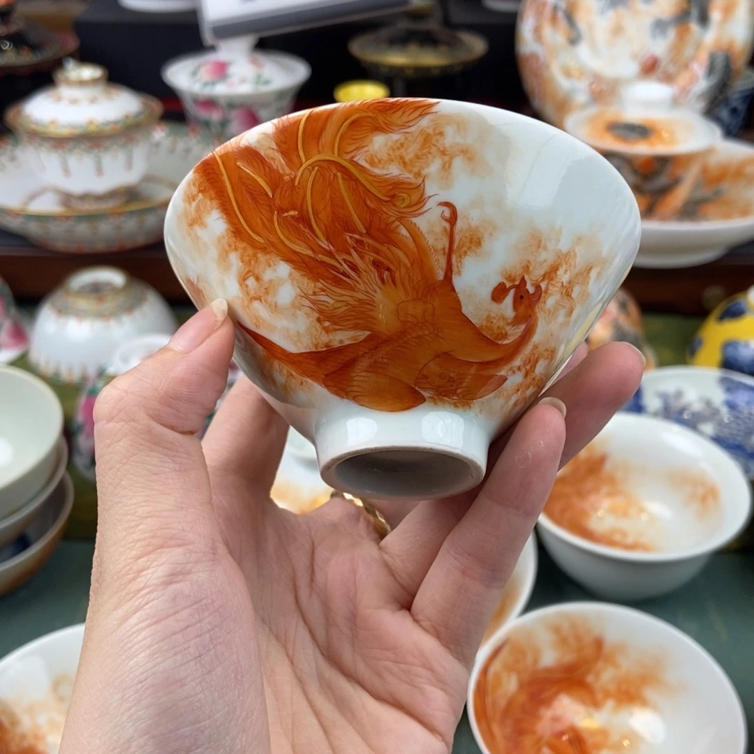 陶瓷的设计师是一个人