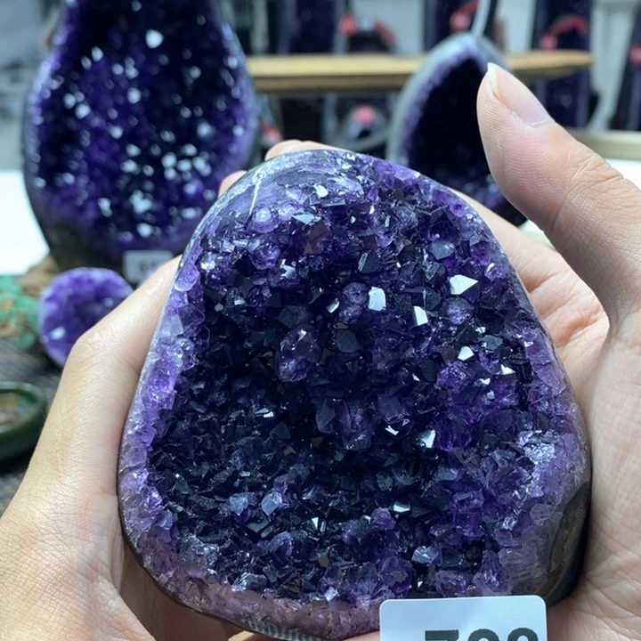 未镶嵌大型摆件（非配饰）水晶