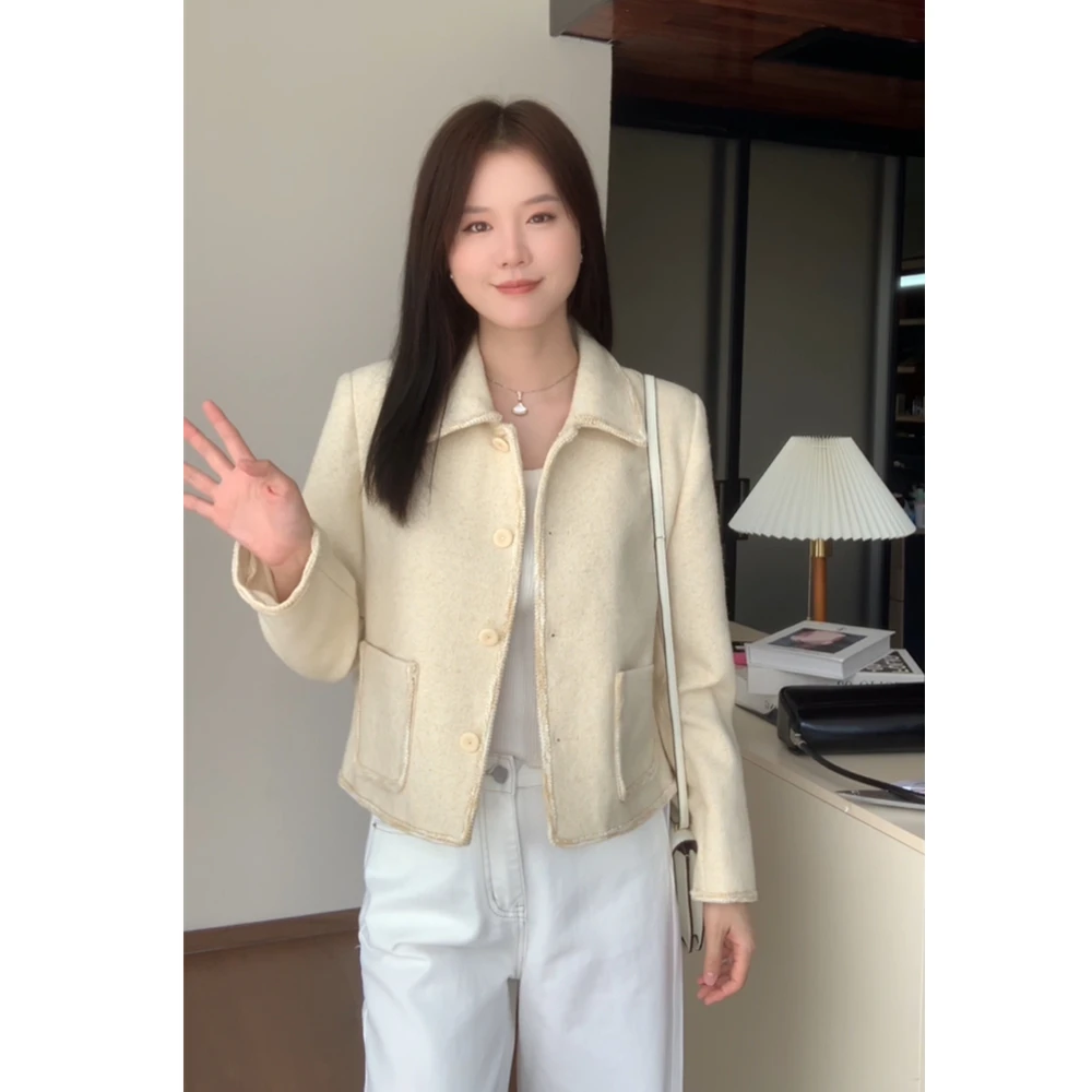 直下摆长袖短款常规翻领毛呢外套秋冬秋季休闲短外套