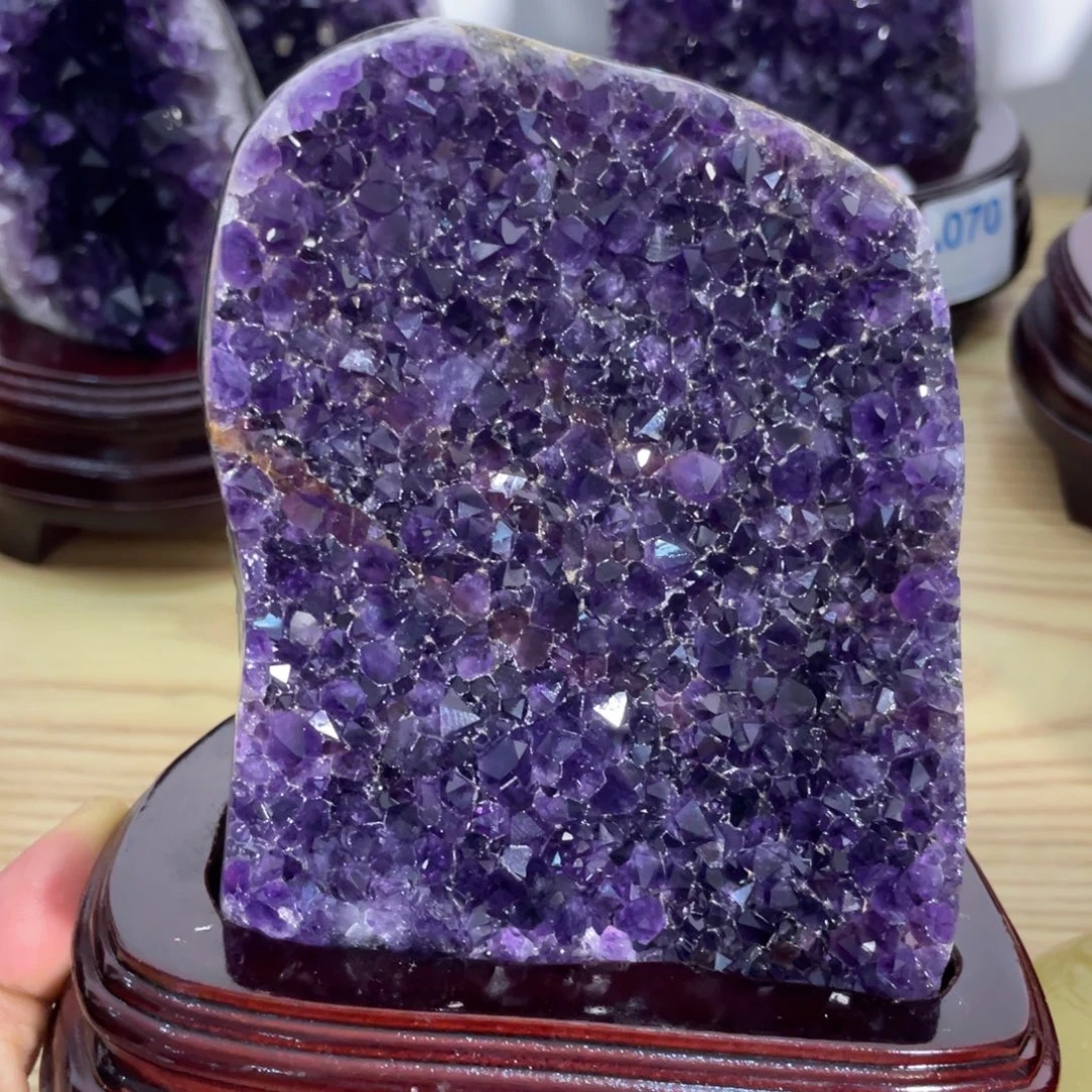 未镶嵌大型摆件（非配饰）紫晶