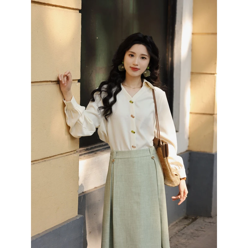 琦琦【多巴胺少女】港风复古纯色衬衫女宽松显瘦上衣YK0725227