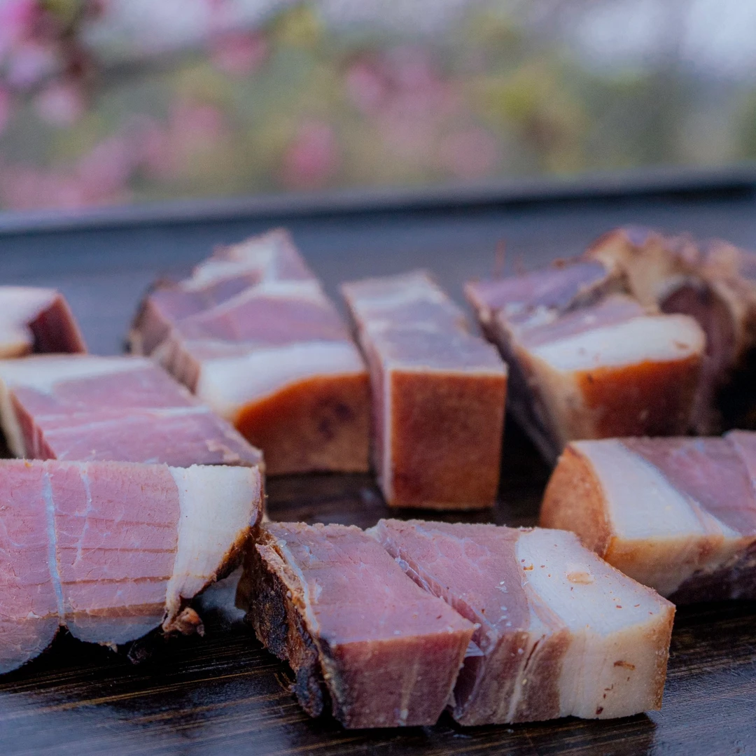 烟熏腊猪脚瘦肉绑腿农家柴火传统工艺腊前绑腿腊香腊味