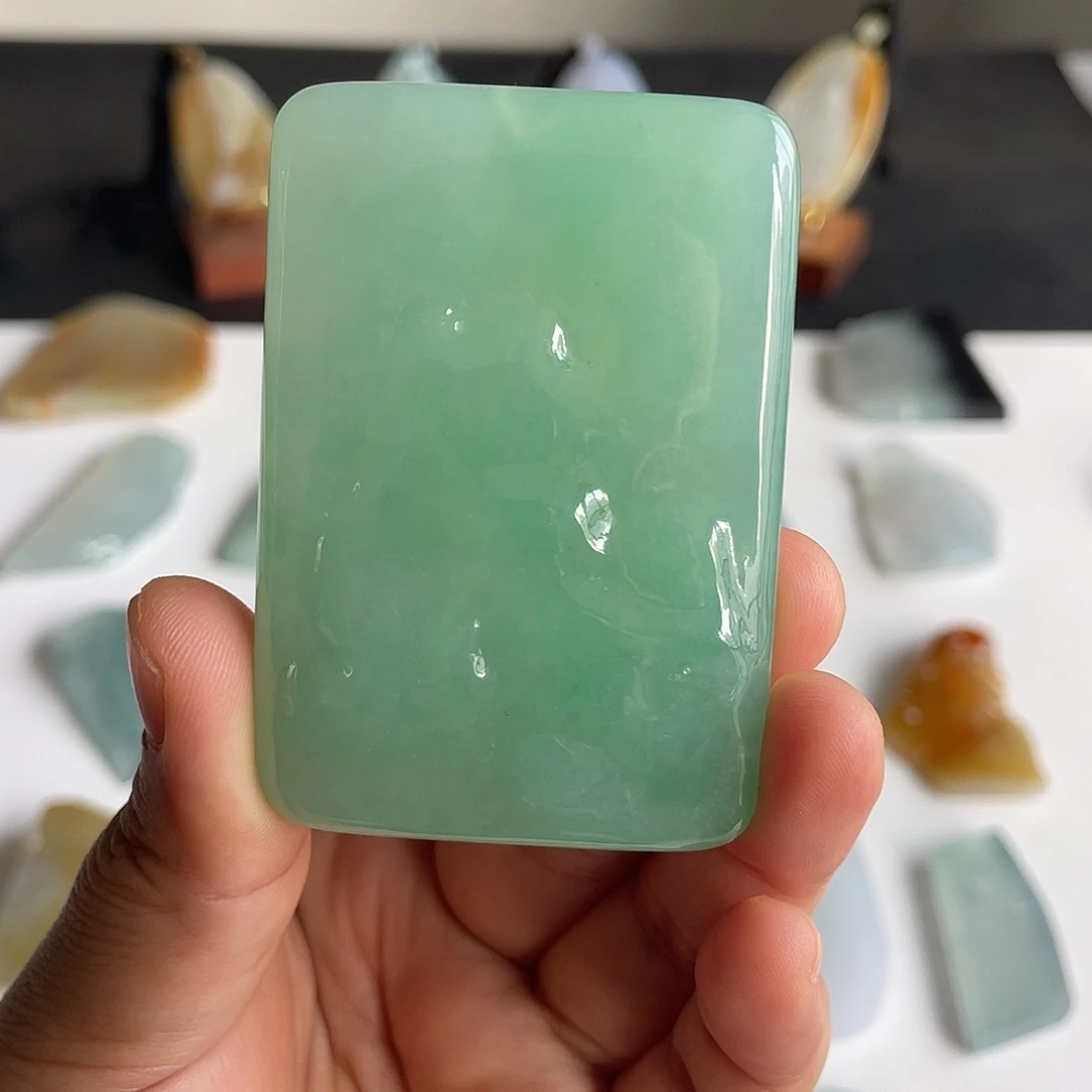 定制翡翠未镶嵌包工