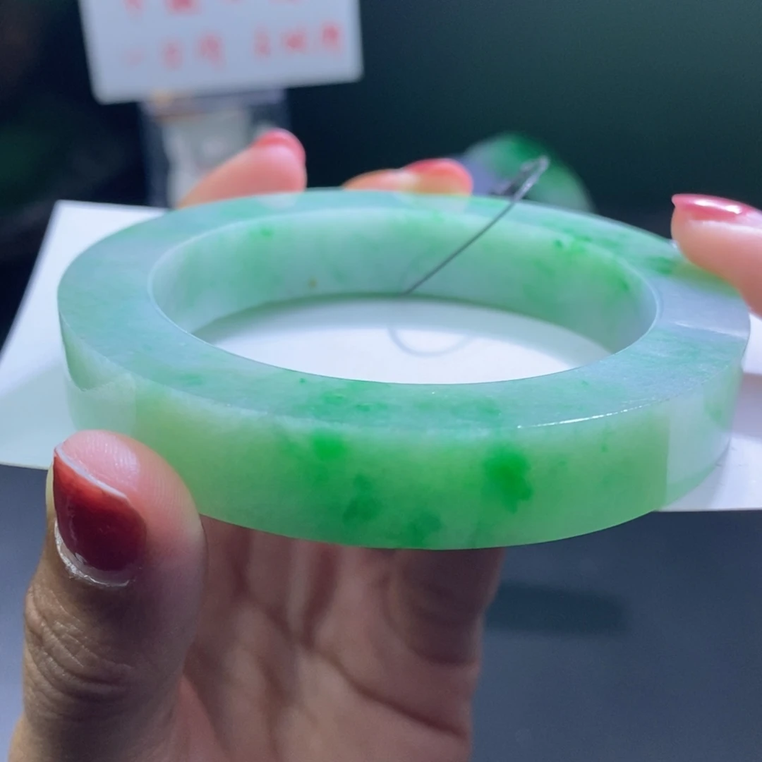 未镶嵌翡翠定制翡翠