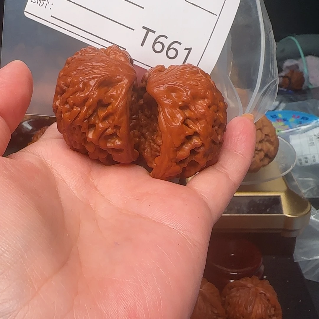 沾***！文玩核桃吊坠($??68!)(67$?(,?!$54