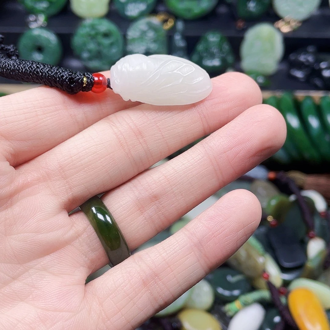 和田玉未镶嵌珠宝半成品