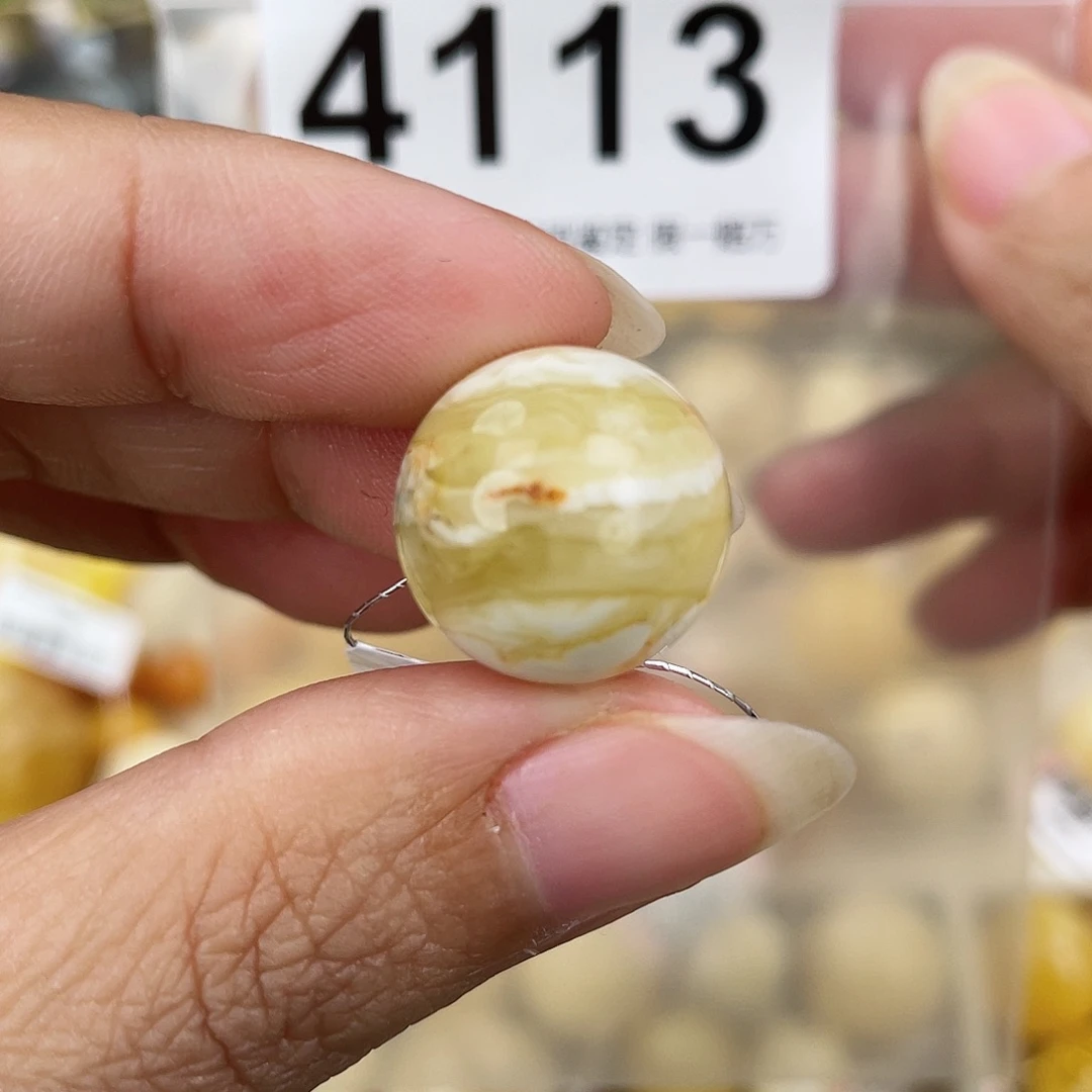 蜜蜡未镶嵌裸石16.5沁色