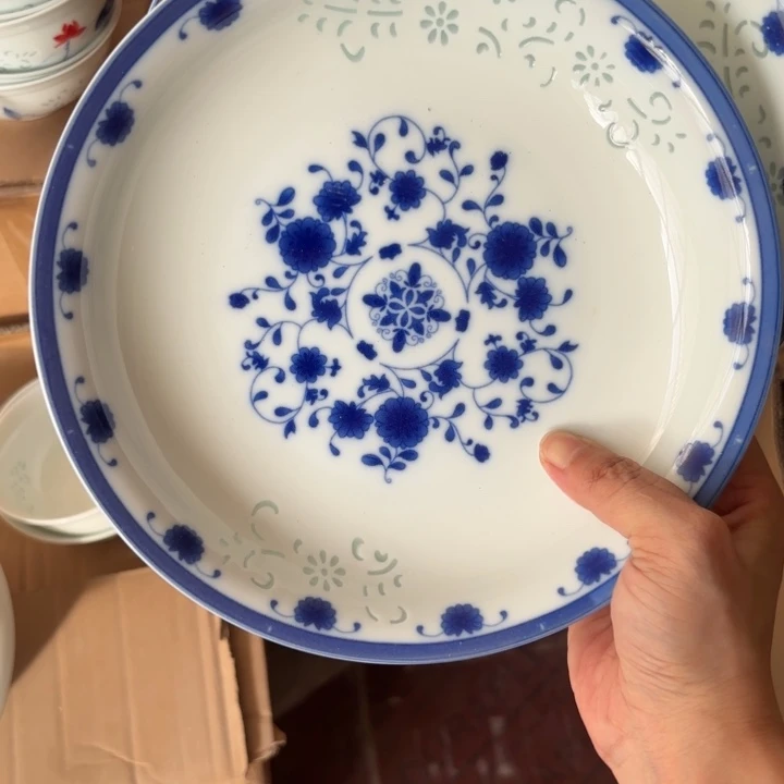 青瓷景德镇陶瓷盘子两只