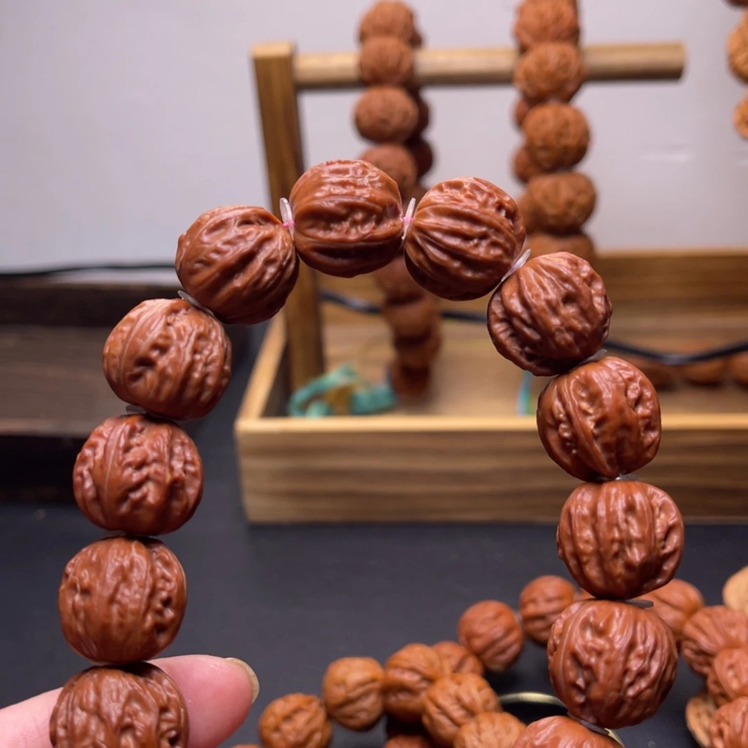 文玩核桃吊坠无*树王