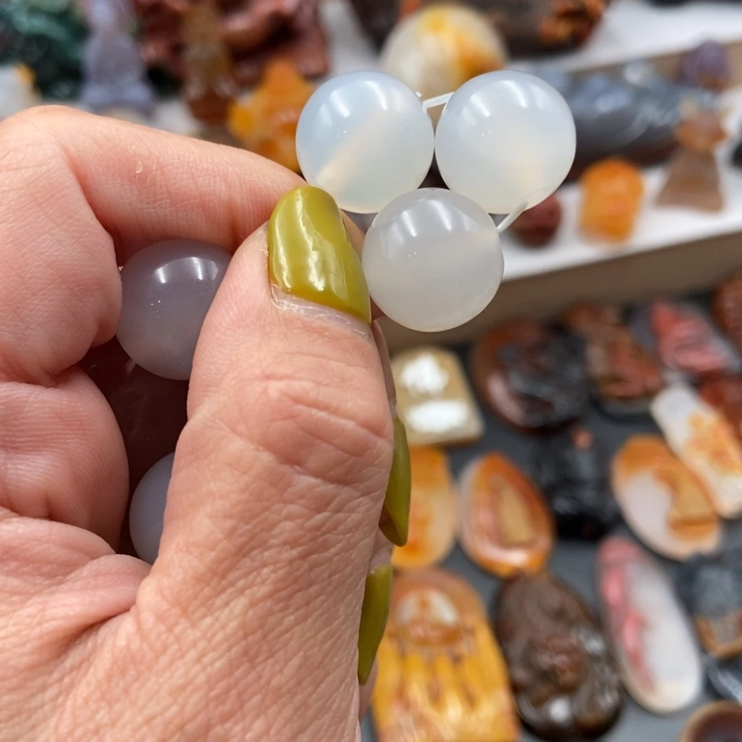 细***里玛瑙/玉髓未镶嵌挂件