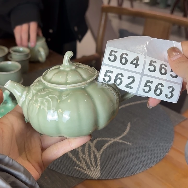 龙泉云间青瓷小米茶器