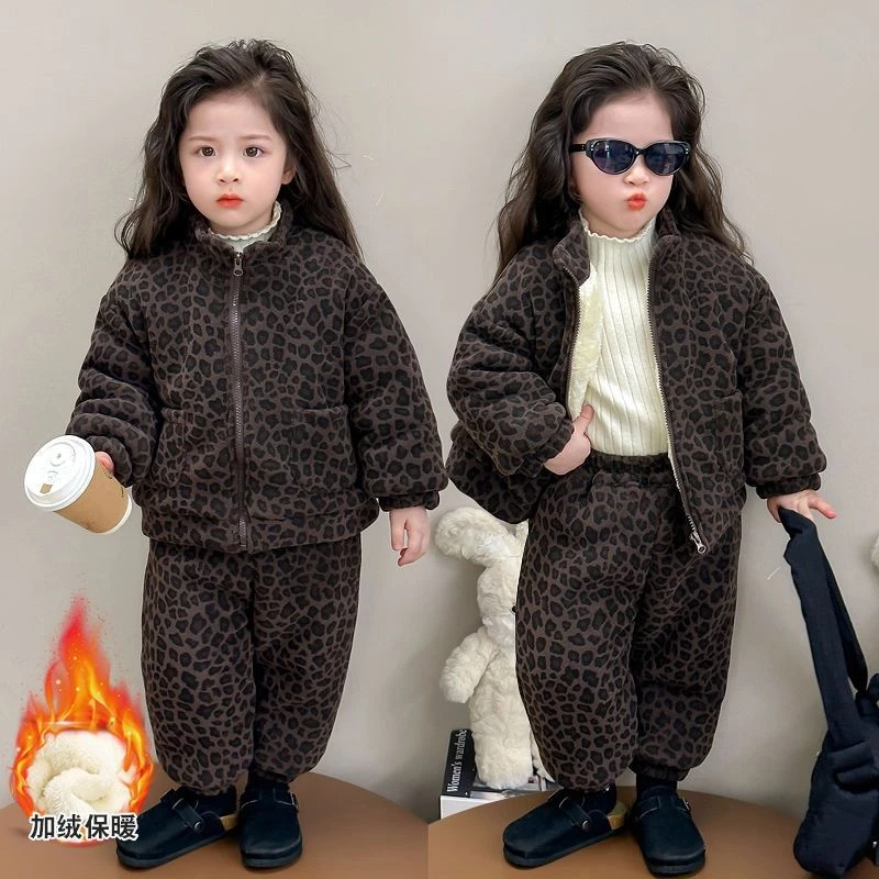 女小童加绒加厚豹纹套装2024新款冬季女宝宝保暖休闲两件套韩版潮