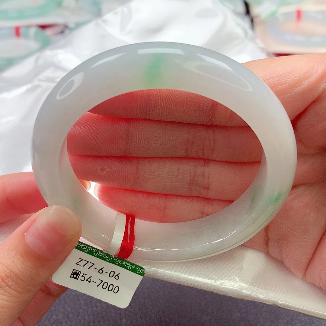 翡翠未镶嵌手镯54圈