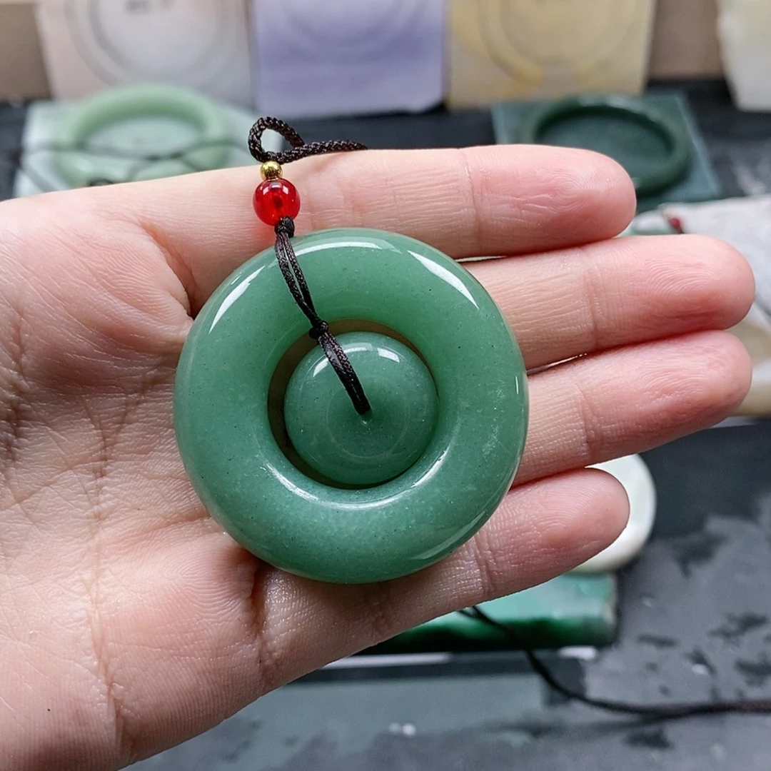【闪购商品】未镶嵌石英质玉车挂习***默
