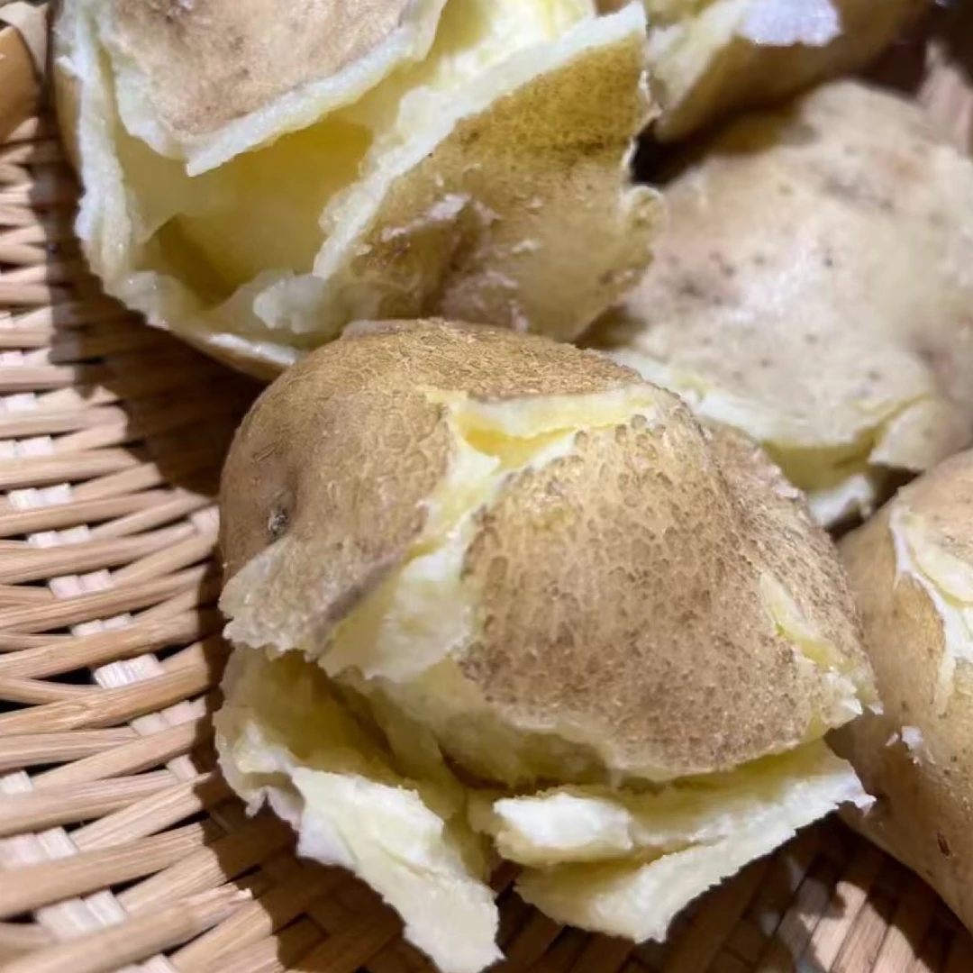 云南特产自来洋芋【开花洋芋】土豆绿色食用去皮即食种植好吃高原