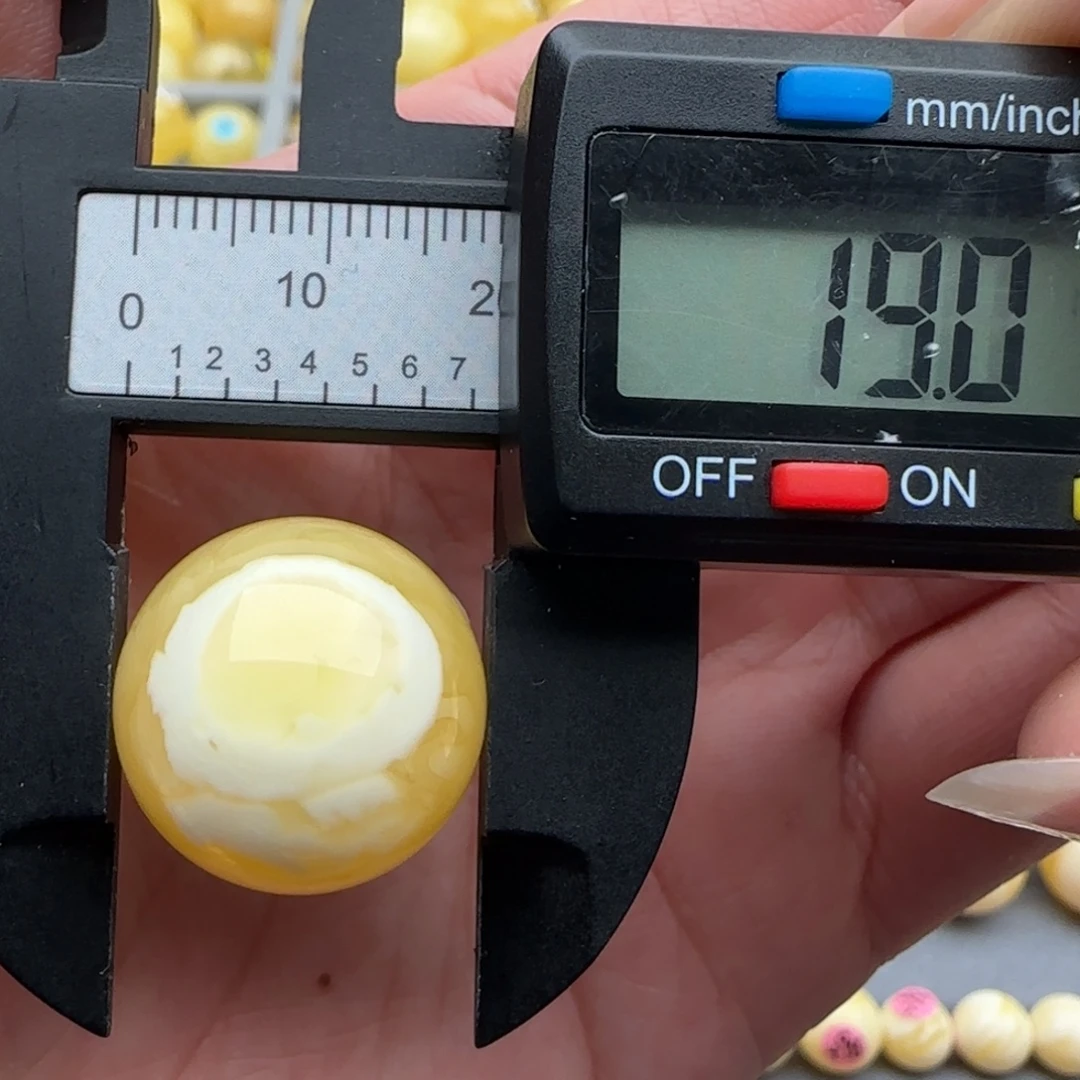 蜜蜡未镶嵌裸石妖花珠子