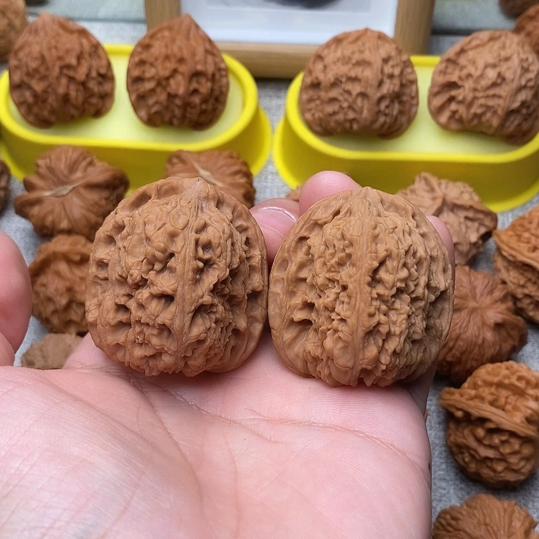 文玩核桃吊坠高炮南疆石42