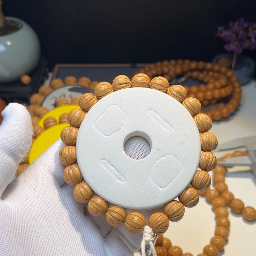 大***—桃核手串奶油核叶