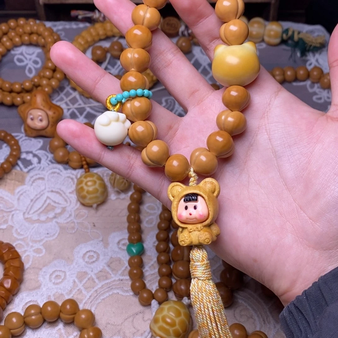 猴头核桃把件屁桃