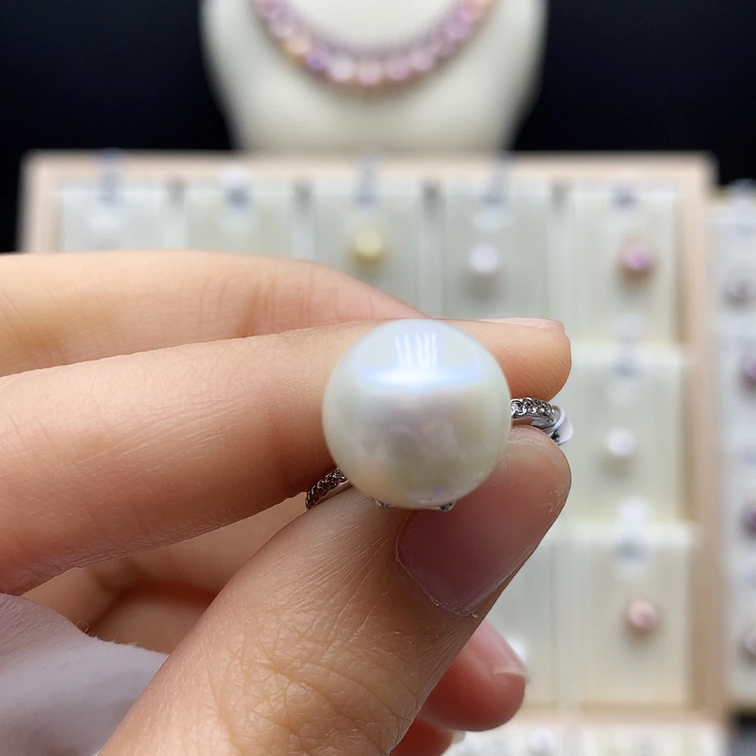 淡水珍珠颈饰合金