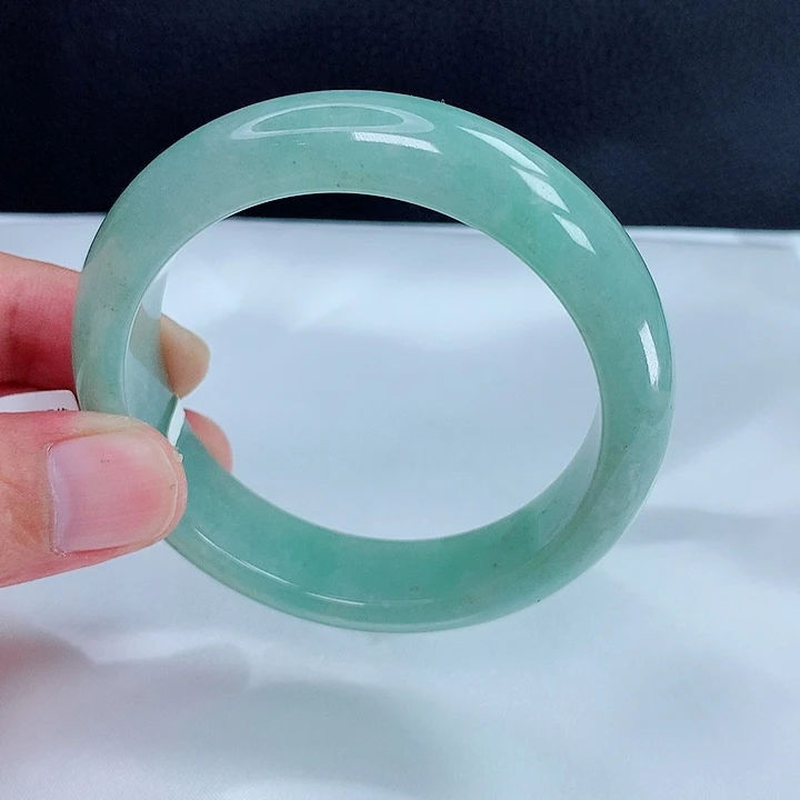 未镶嵌手镯翡翠占****~56.6