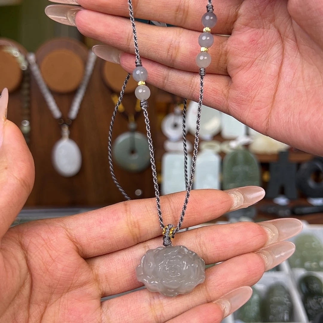 和田玉项链未镶嵌