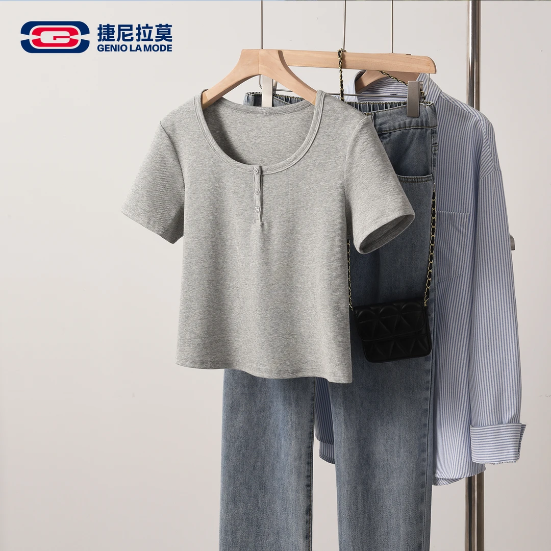 捷尼拉莫淑女可爱风修身型温柔短袖纽扣T恤女百搭夏季针织摇滚风