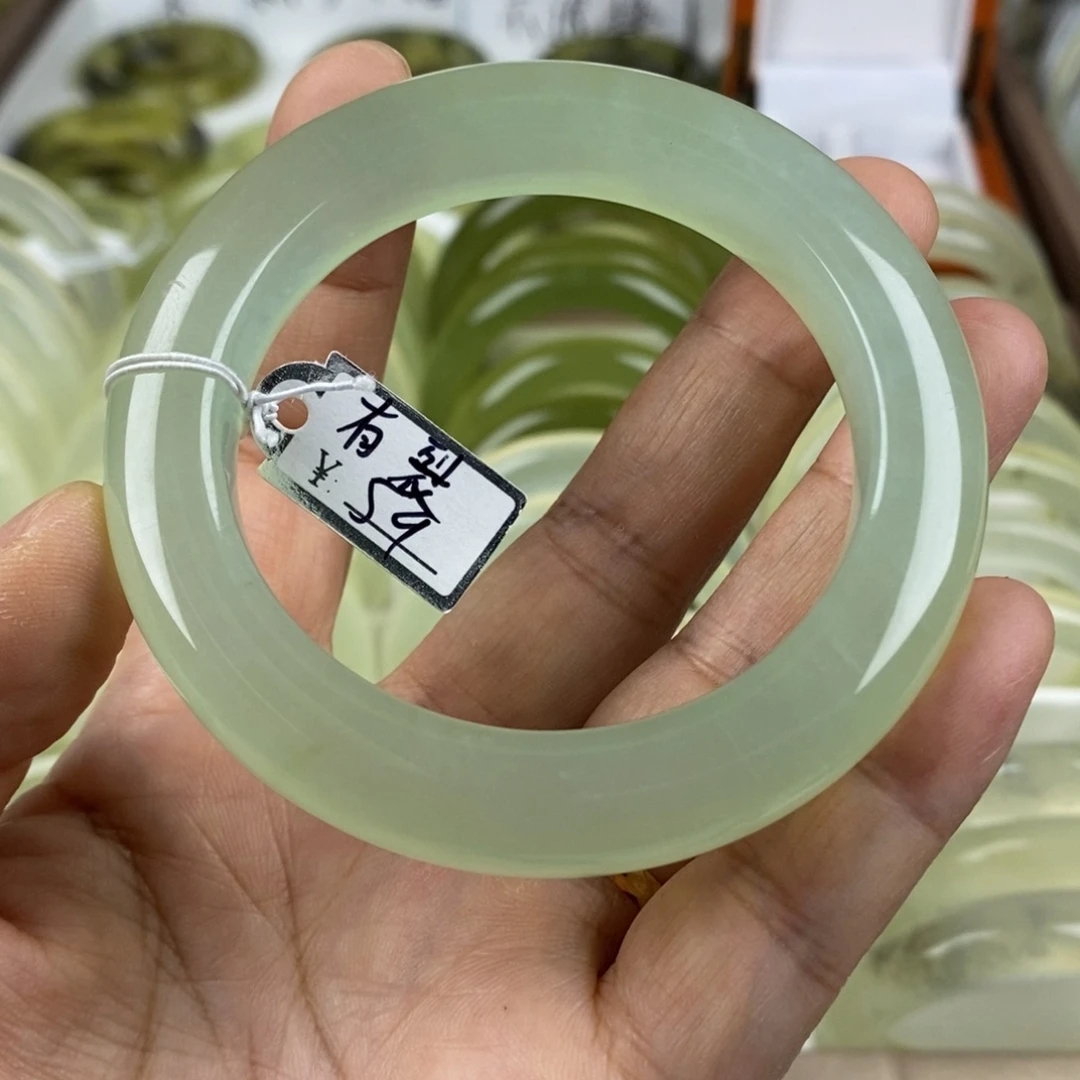 未镶嵌蛇纹石玉手镯