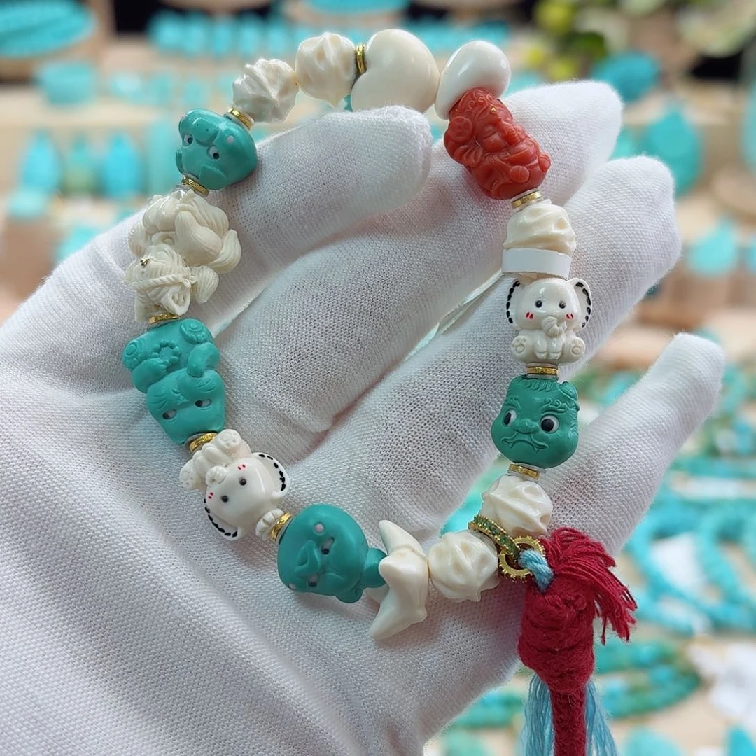 绿松石18K金镶嵌珠宝奇石